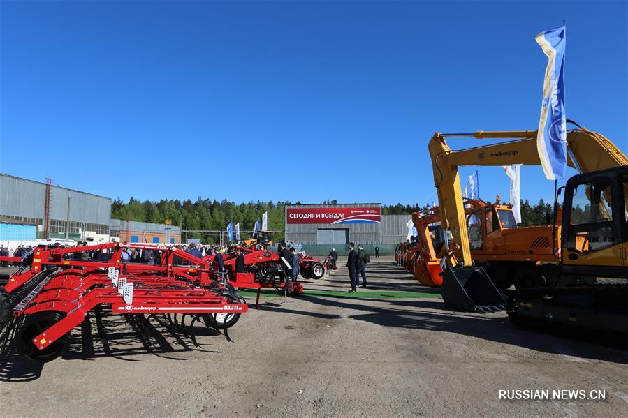 Под Минском началось строительство завода "Амкодор-Маш", генподрядчик -- китайская компания CITIC Construction