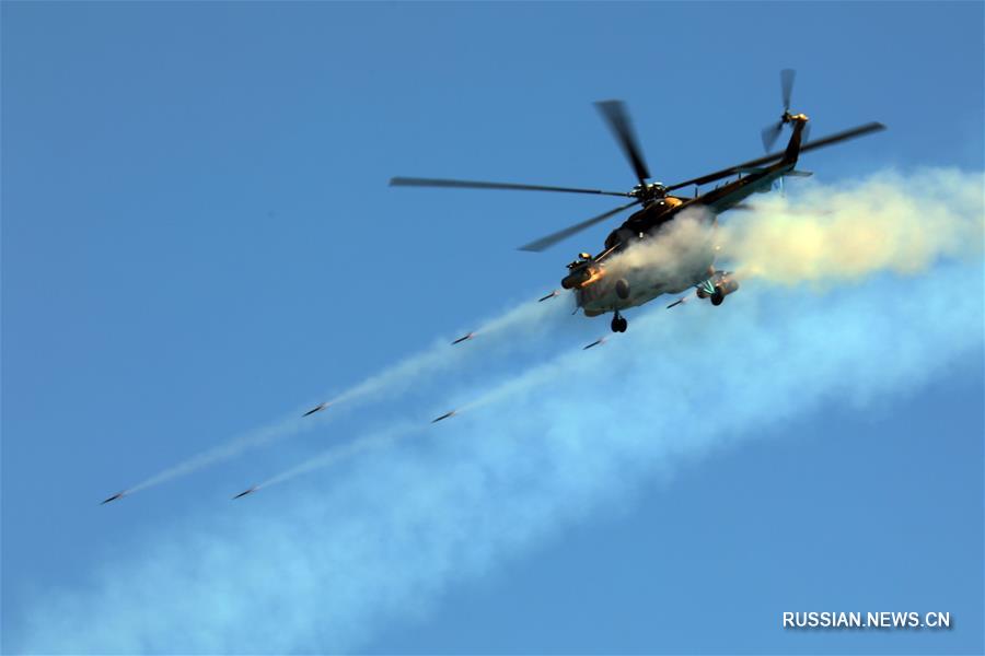 Военный парад на базе Отар в Казахстане