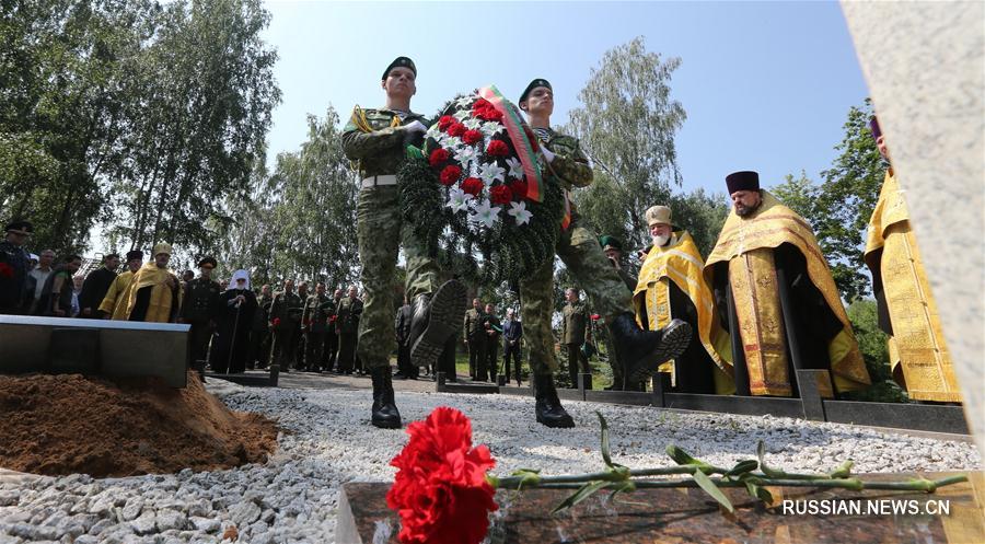 Спустя 77 лет останки погибшего в годы ВОВ в Украине пограничника-белоруса захоронили на родине