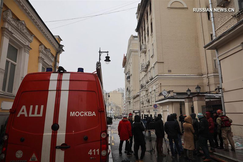 В центре Москвы произошел пожар в жилом доме, есть жертвы