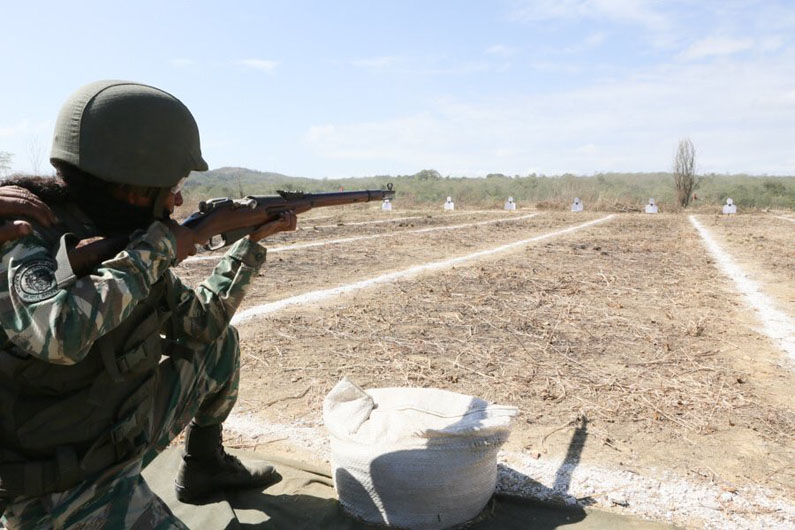 В Венесуэле начались масштабные военные учения