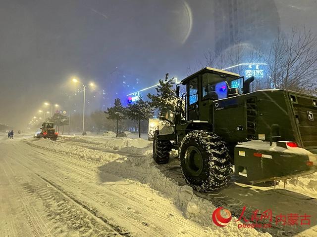 Сильный снегопад в восточной части Внутренней Монголии