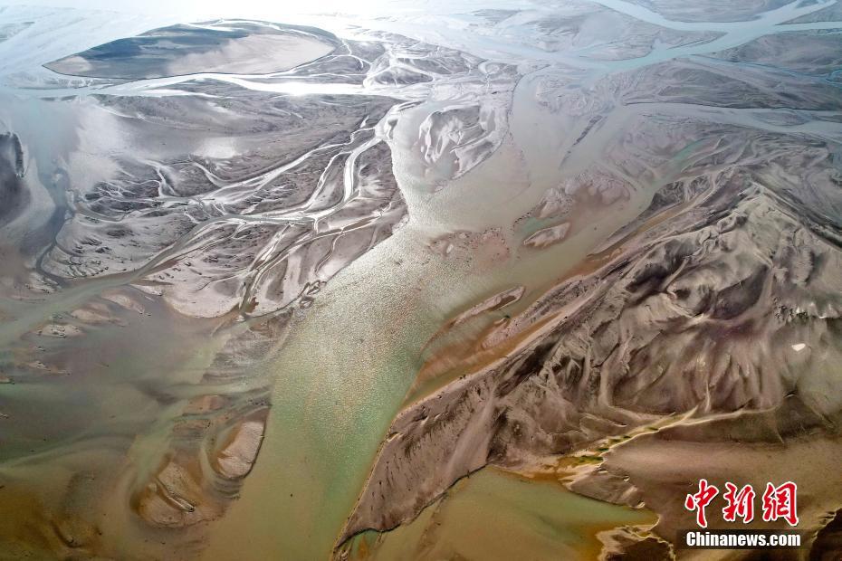 Увеличилась водность реки Хуанхэ в Юньчэне