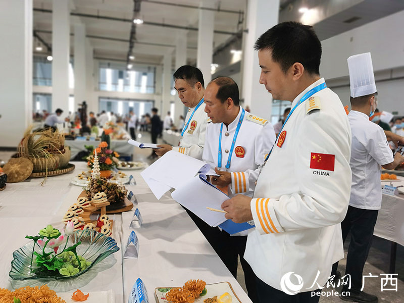 В Гуанси прошло открытие первой гастрономической выставки