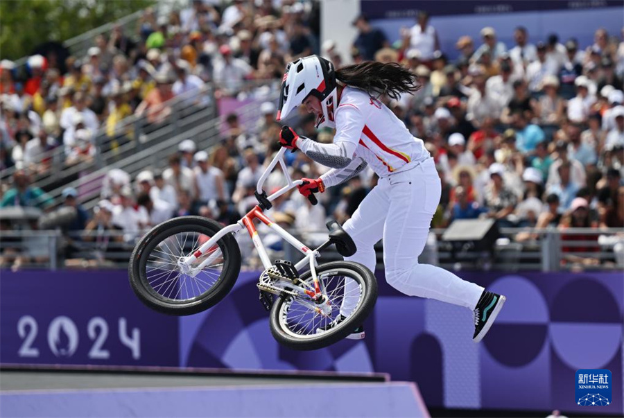 /ОИ-2024/ Китаянка Дэн Явэнь стала олимпийской чемпионкой по BMX-фристайлу в дисциплине "парк" на Играх в Париже